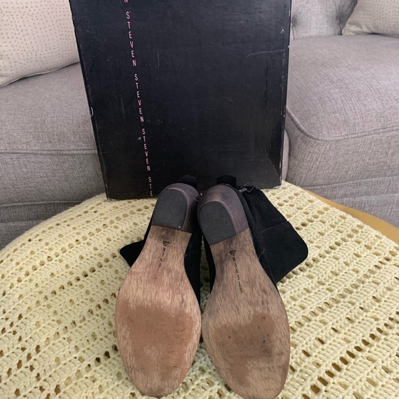 Steve Madden Stay GE  Black Suede Ankle Boots - Picture 10 of 12